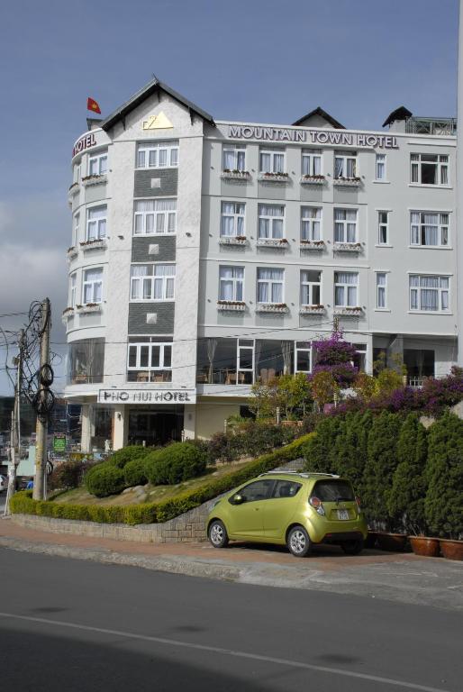 Mountain Town Hotel Dalat Exterior foto